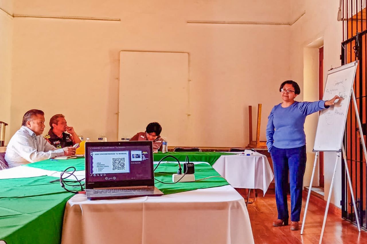 Para impulsar el turismo capacitan en Huamantla a prestadores de servicios